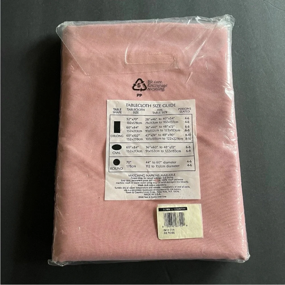 Town & Country Tablecloth 60” x 84” Oval Rose Pink Vtg. USA Visa Polyester New